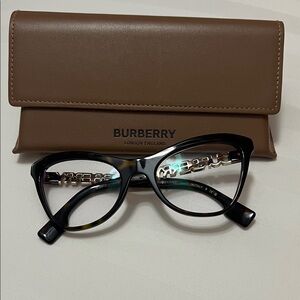 Burberry Black Cat-Eye Glasses with Brown Case